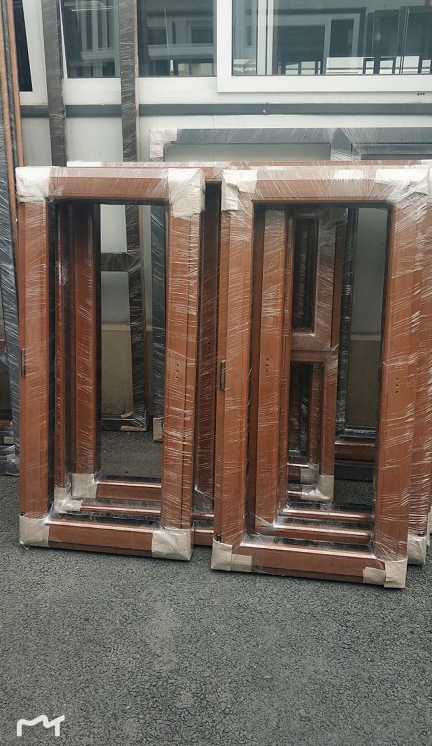 鞍山市天乙門窗工業(yè)有限公司沈陽(yáng)經(jīng)銷商所訂貨品已完成，經(jīng)過(guò)檢驗(yàn)后進(jìn)行包裝，準(zhǔn)備發(fā)貨。(圖3)